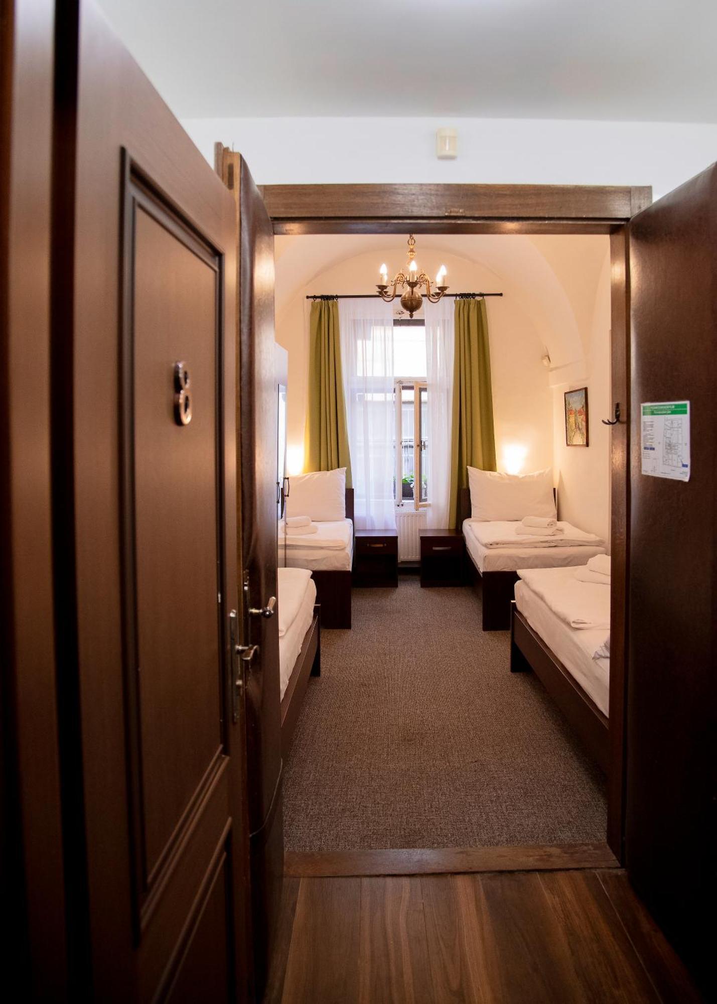 Bed & Breakfast Old House Praha